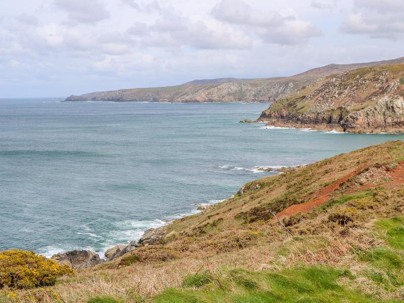 15 Boscaswell Downs - image 9