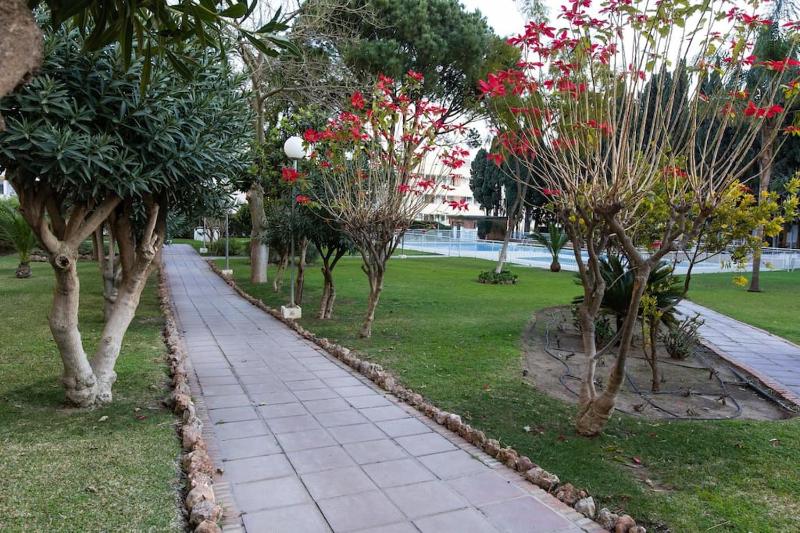 Enjoy La Carihuela Beach at 4 Min.Terrace & Pool. - image 3