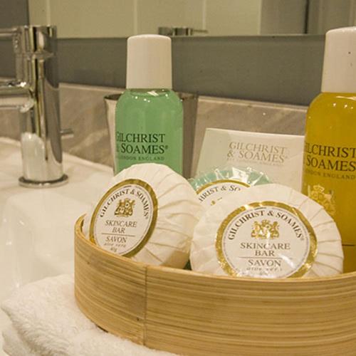 Executive Double or Twin Room image 3