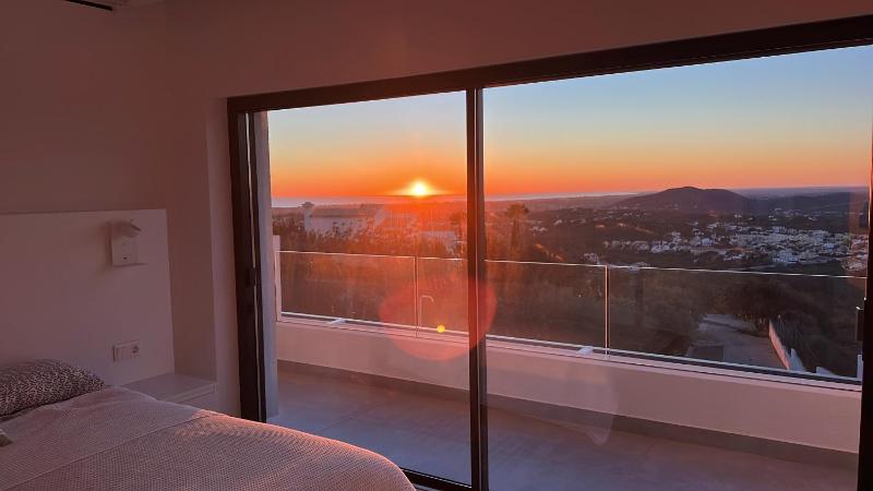 villagoldra rentals - Luxury and Family Villa - image 19