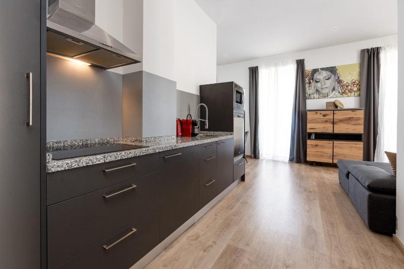 Pinzon Studios & Penthouse - image 14