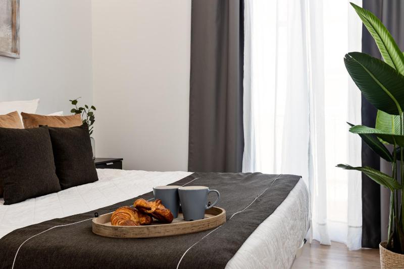 Pinzon Studios & Penthouse - image 41