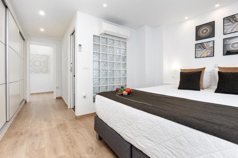 Pinzon Studios & Penthouse - image 38