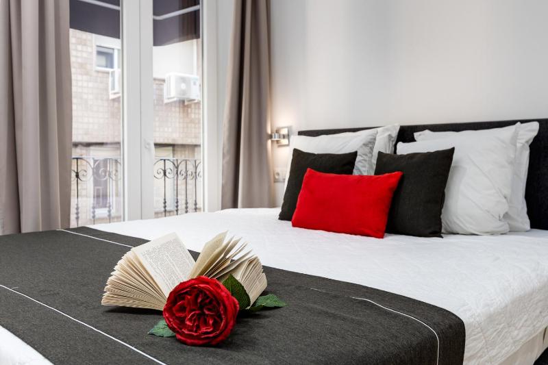 Pinzon Studios & Penthouse - image 18