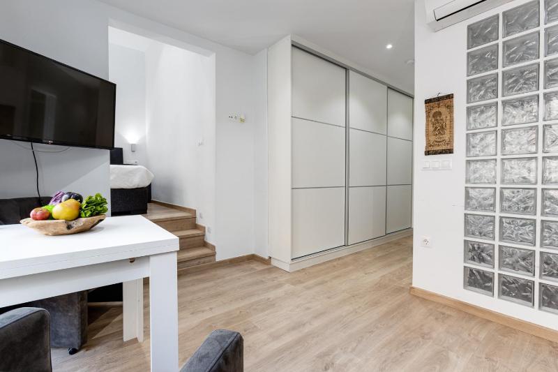 Pinzon Studios & Penthouse - image 45