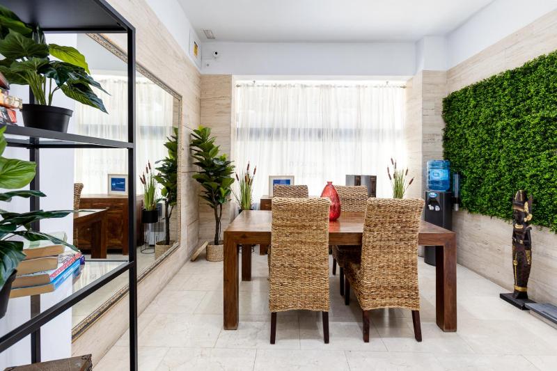 Pinzon Studios & Penthouse - image 13