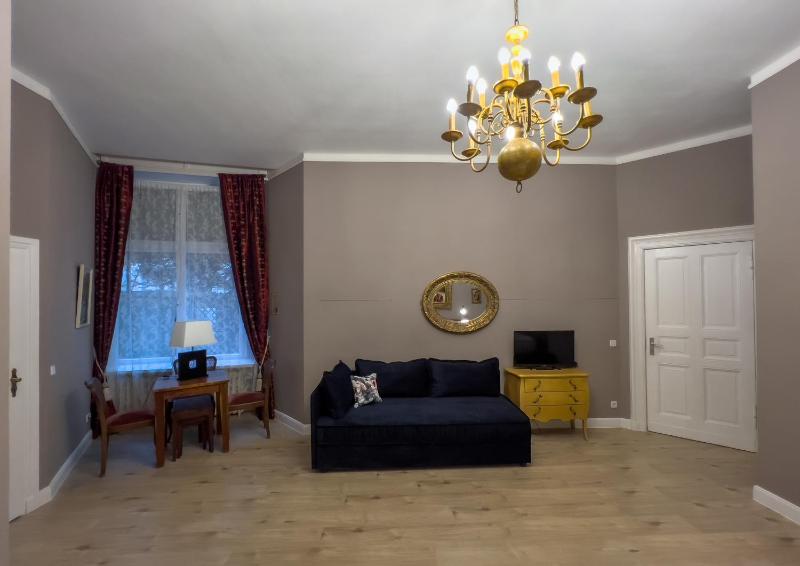 Apartment (4 Adults) image 3