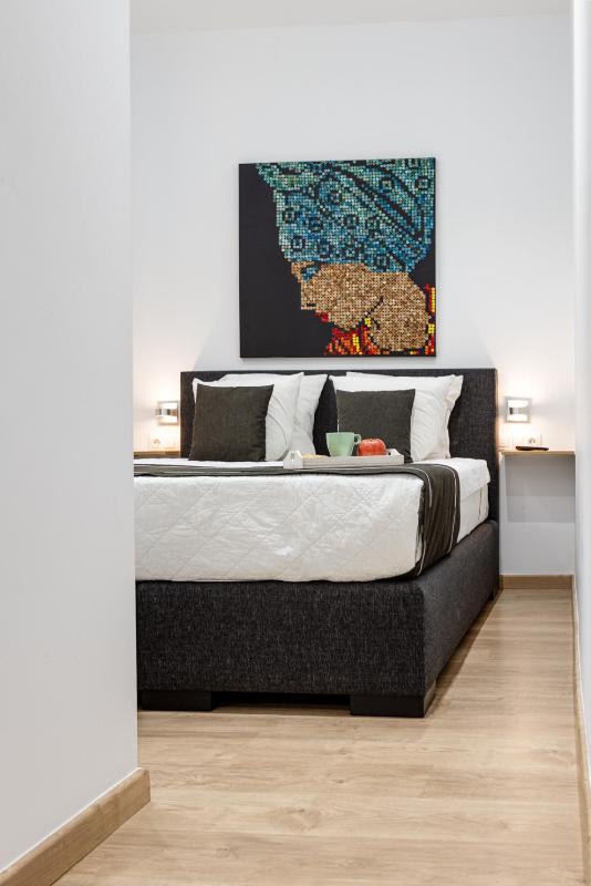 Pinzon Studios & Penthouse - image 8