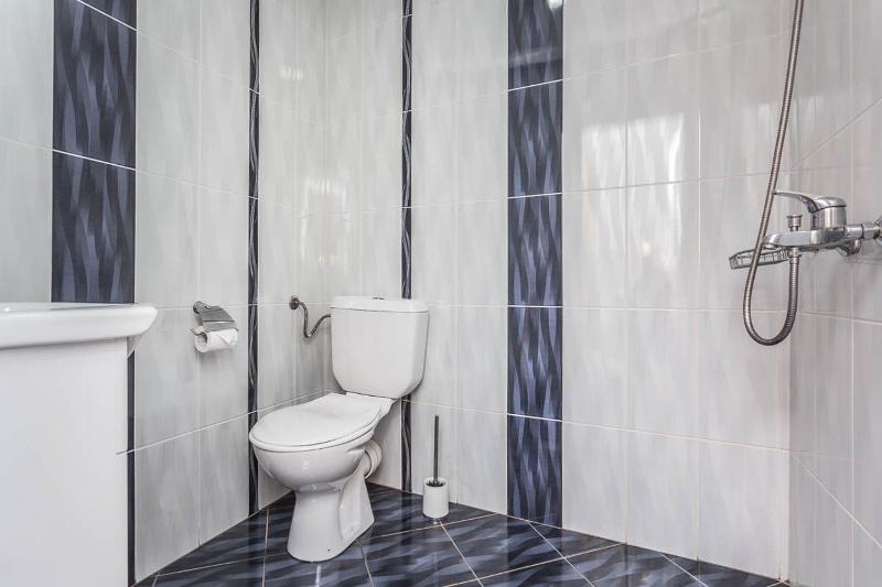 Hotel Central Point - image 3