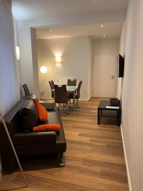 Luxus Apartment 2 image 2