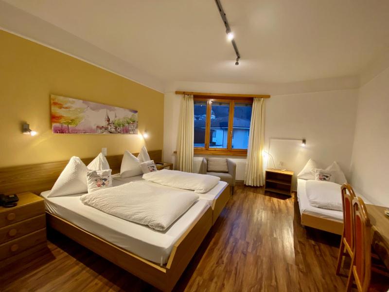 Quadruple Room image 1