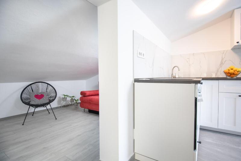 Brand new apartments Viktorija just 250m from the beach! - image 43