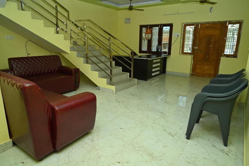 Hotel Ns Guest Inn - image 2