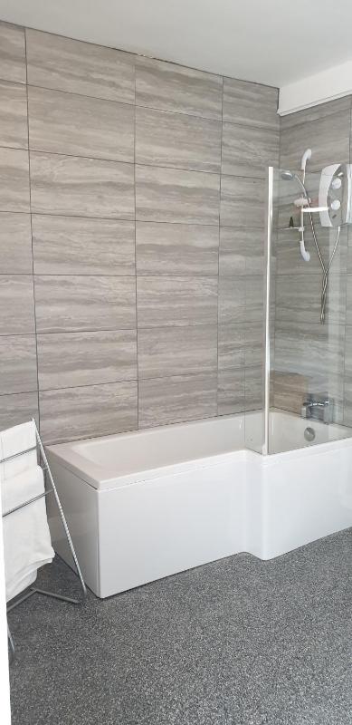 Double Room with Private Bathroom image 4
