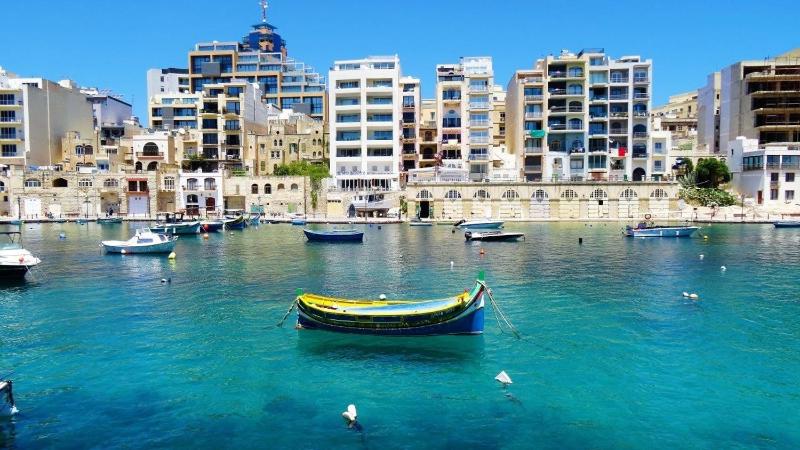 Comfy 2BR Flat in the Heart of Valletta by Buena Vista - image 5