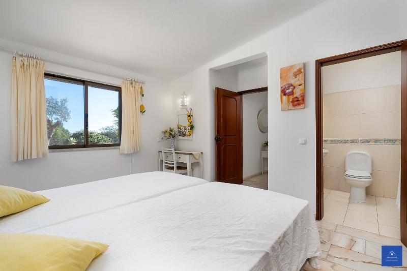 Casa Carob - image 27