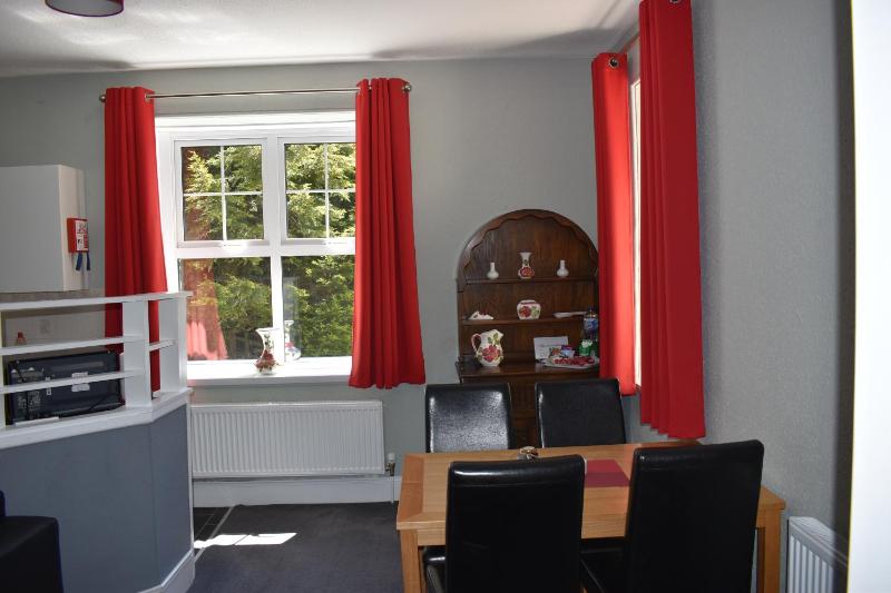 Two-Bedroom Apartment image 4