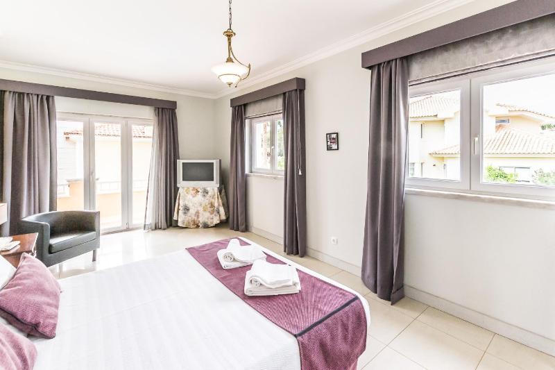 Villa Quinta da Marinha II - image 40