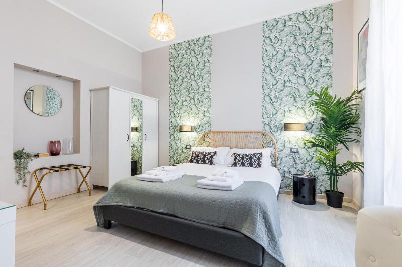 Rome as you feel - Diocleziano Apartment - image 8