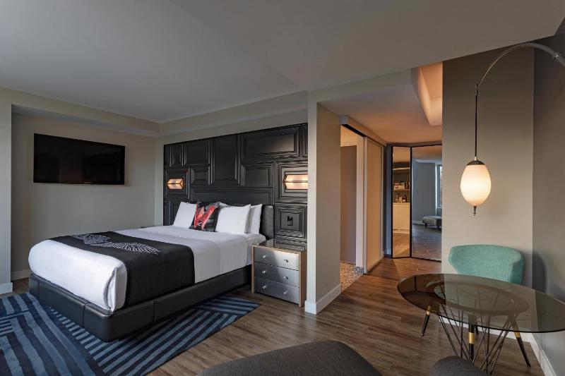 Wonderful King, Guest room, 1 King image 3