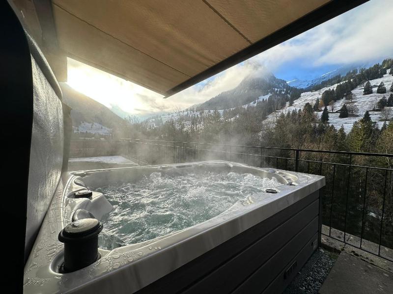 Small Double Room with private Whirlpool image 2