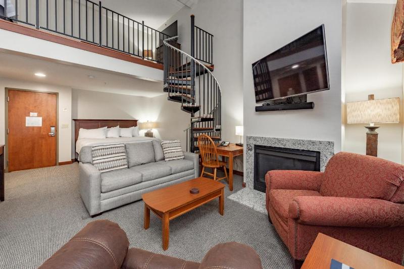 A306 Studio & Loft Standard View - image 32