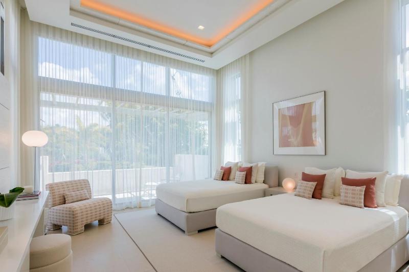 1 King, Golf view, Casa Mayor, Balcony image 3