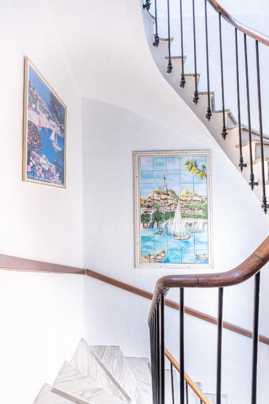 Hotel De Belgique à Menton - image 39