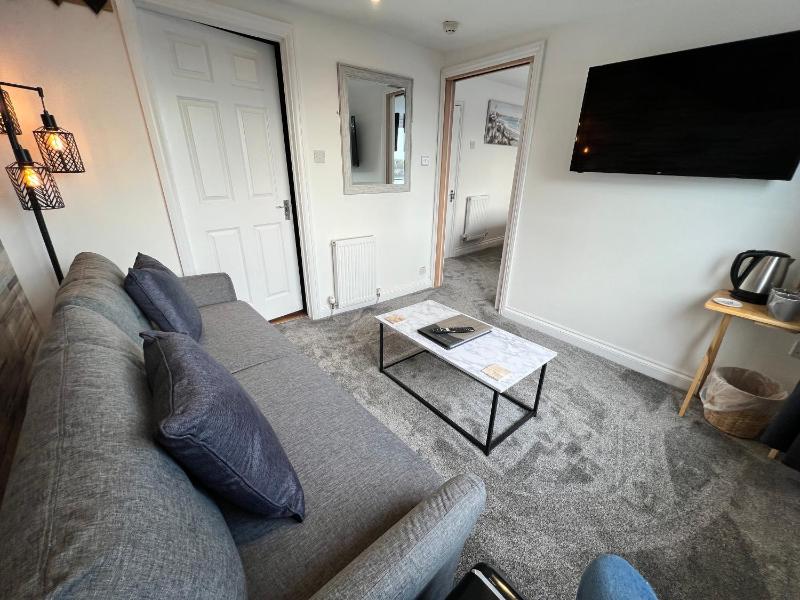Deluxe King Suite - Adults Only image 2