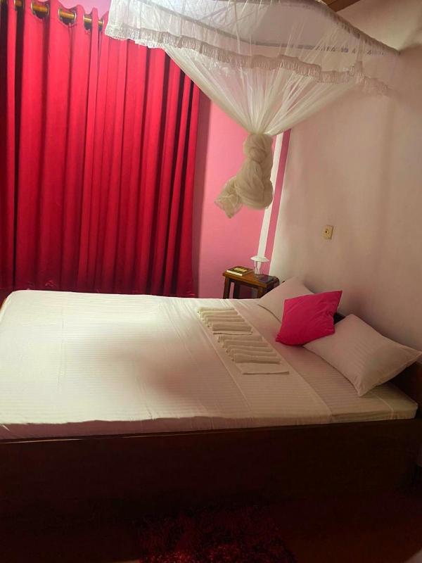 The River Villa - image 33