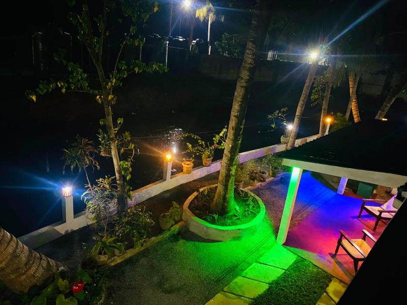 The River Villa - image 13