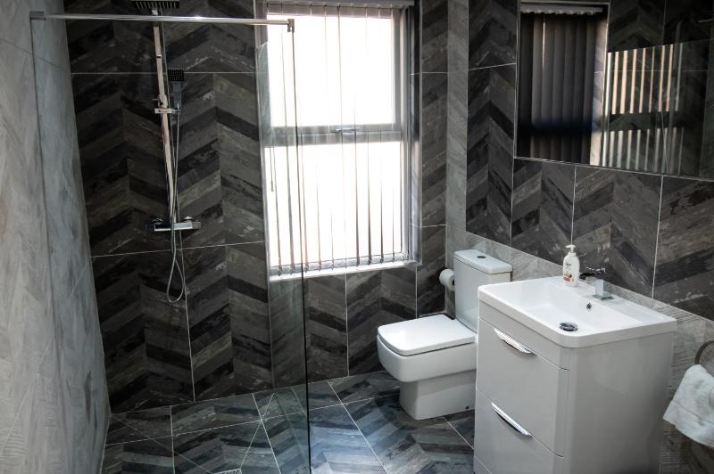 Winter Garden Suites by Sasco Apartments - image 49