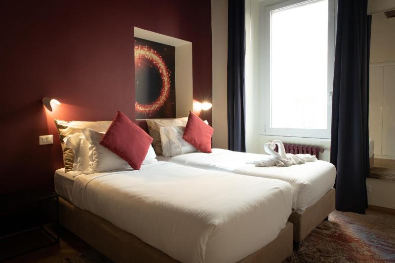 Double or Twin Room with Private Bathroom image 2
