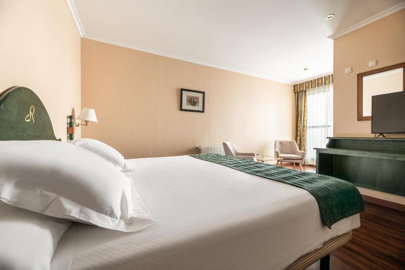 Junior Suite image 3