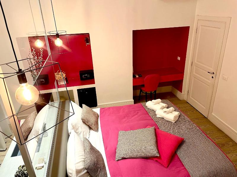 Athena Luxury Rooms - image 15