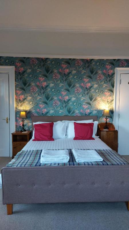 Deluxe Double Room with Sea View image 1
