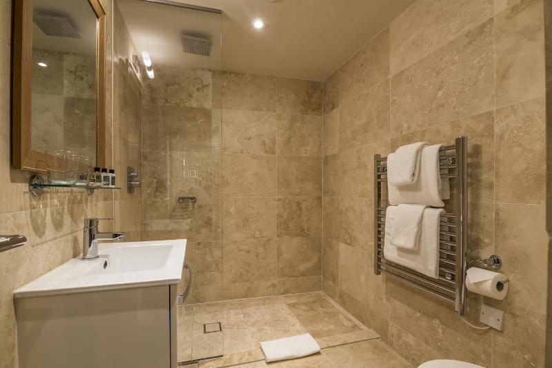 Standard Double Room image 1