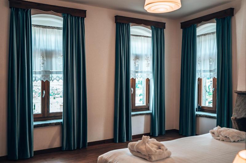 Junior Suite image 1