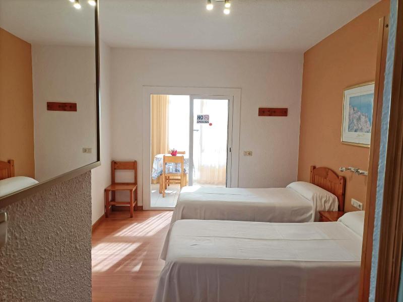 Apartamentos Sol y Luna 3000 - image 31