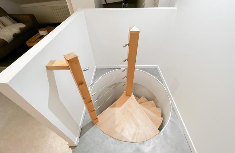 Atypique sous chateau vieille ville AC - image 13