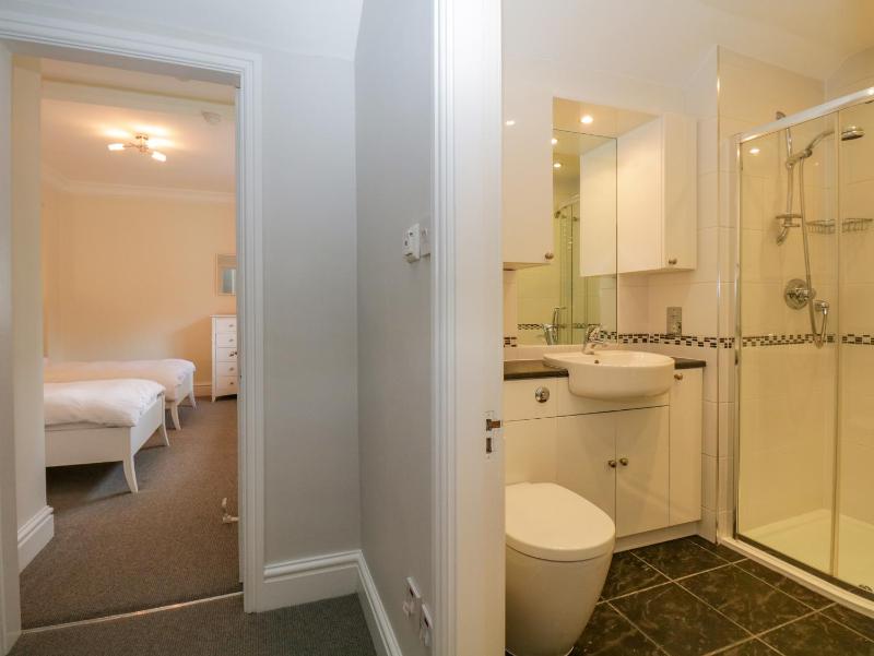 Lake House Loft - image 17