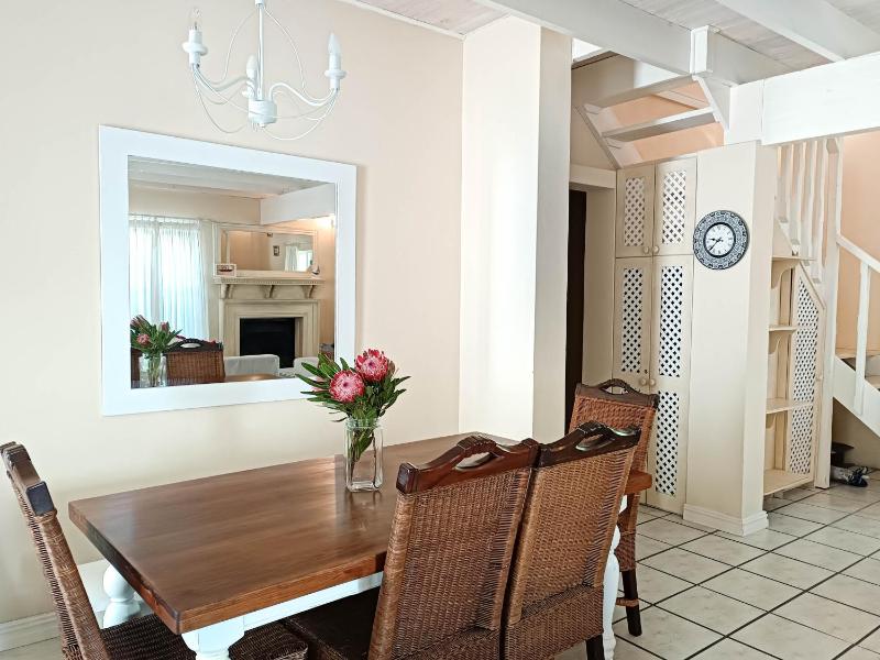 River Club 4216 - image 10