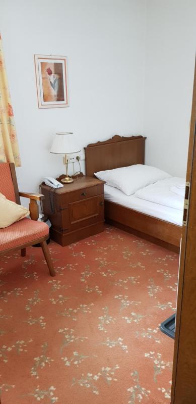 Single Room - View of Zellerberg image 1