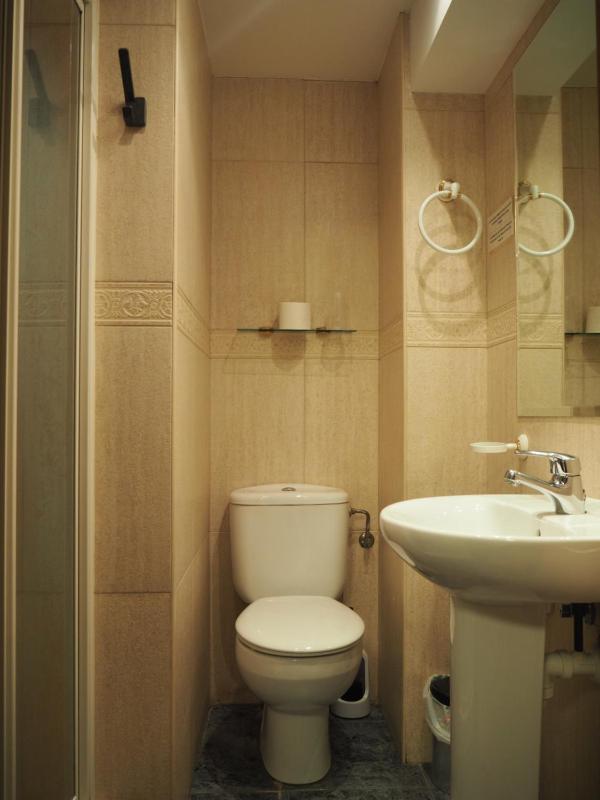 Triple Room image 4