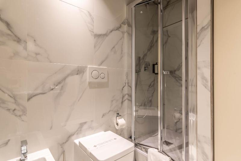 HNN Luxury Apartments - image 21