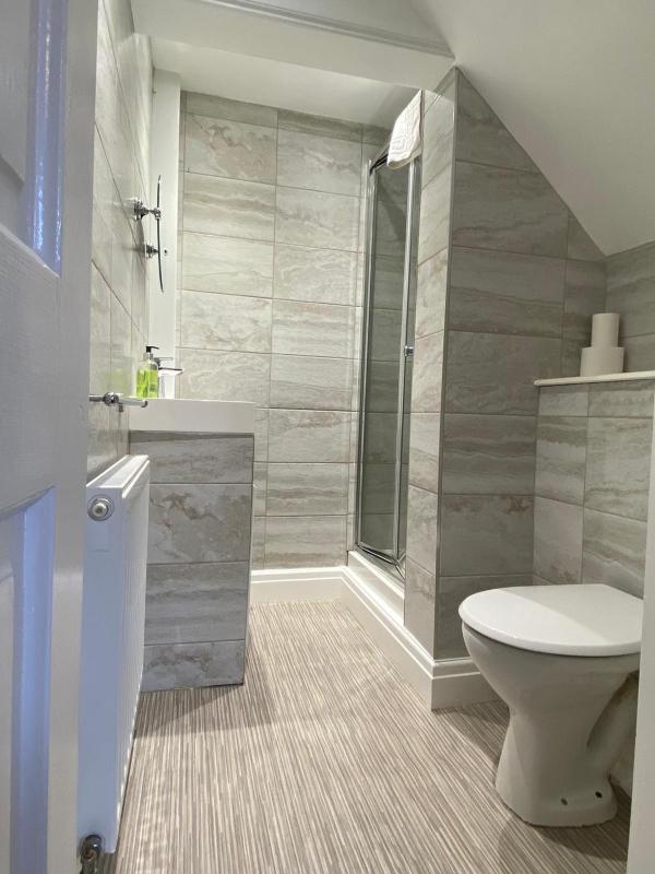 Standard Double Room image 4