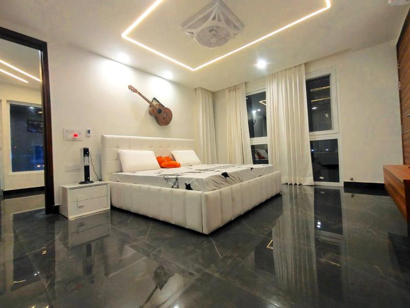 Shaw Estate- Near Expo Mart Mehra Farm - image 30