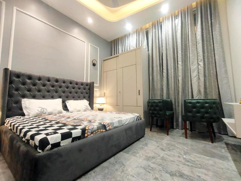Shaw Estate- Near Expo Mart Mehra Farm - image 42