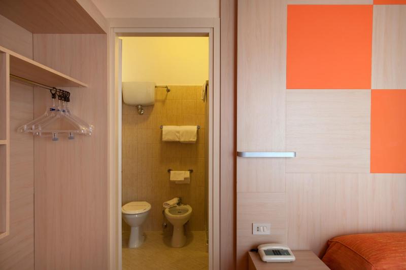 Superior Double Room image 2