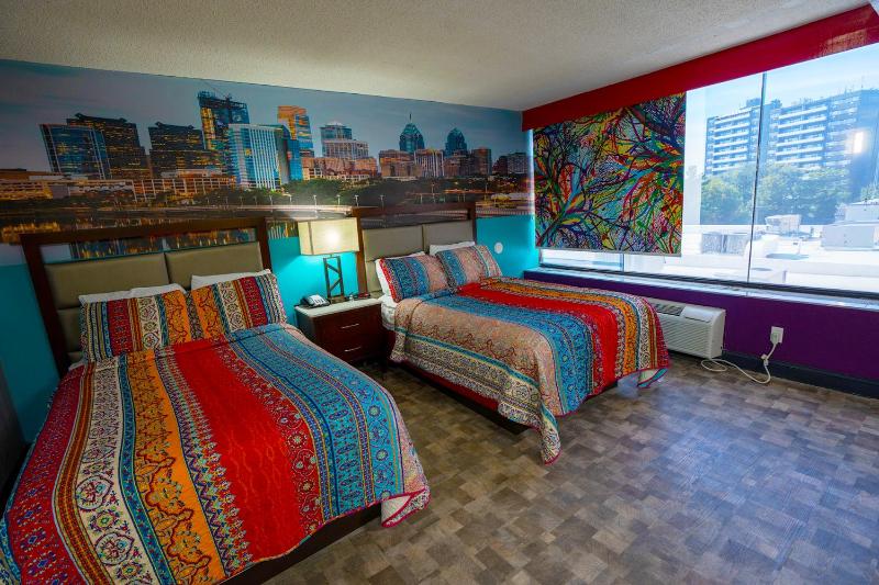 Standard Double Room image 1